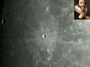 A jovem e destacada cratera KEPLER.