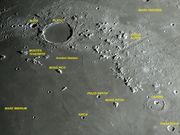 A bela cratera PLATO.