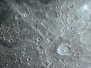 A jovem e destacada cratera TYCHO em 09/06/2014.